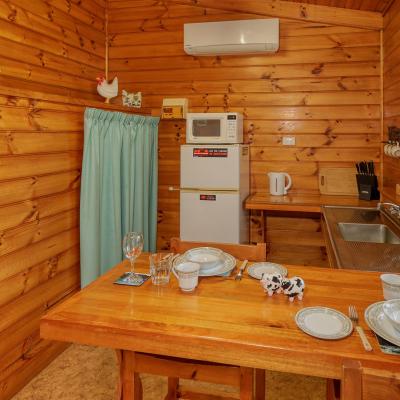 Boat Harbour Garden Cottages 2 E 1920